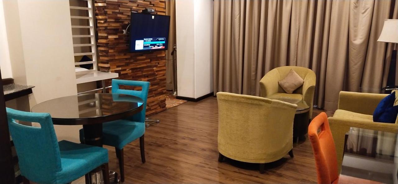 Inn Riviera Dżammu Zewnętrze zdjęcie